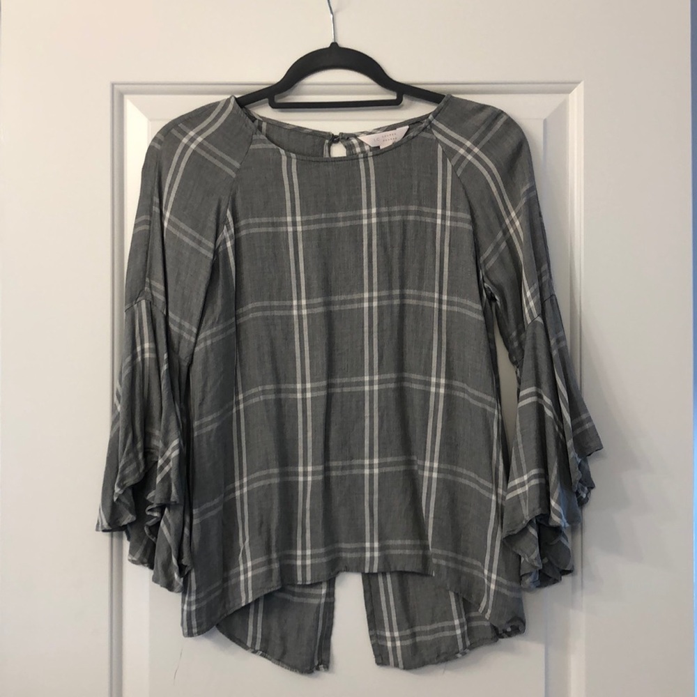 Flutter Sleeve Blouse